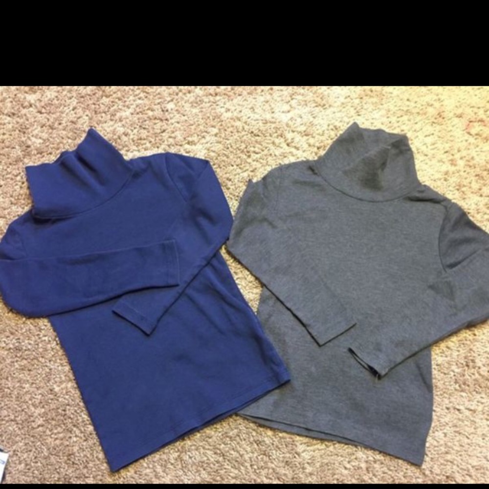 2/3t H&M Italy turtleneck shirts